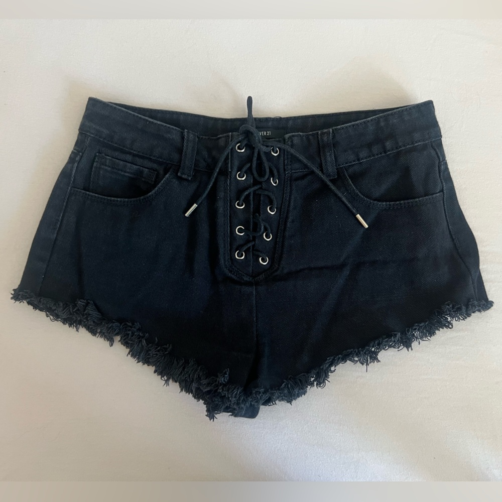 Forever 21 Black Jean Shorts with Lace-Up Front Size Medium